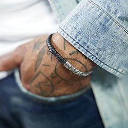 369blk-bracelet-silver-leather-black-alpha-ceqnul-3-1613739426.jpeg