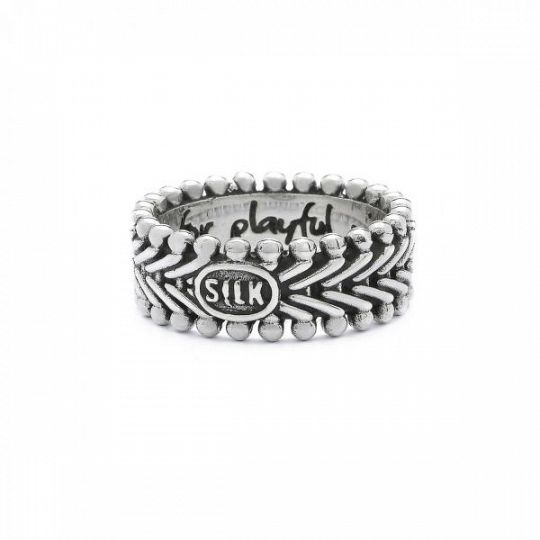 238-ring-silver-classic-chevron-owsbne-1-1613731603.jpeg